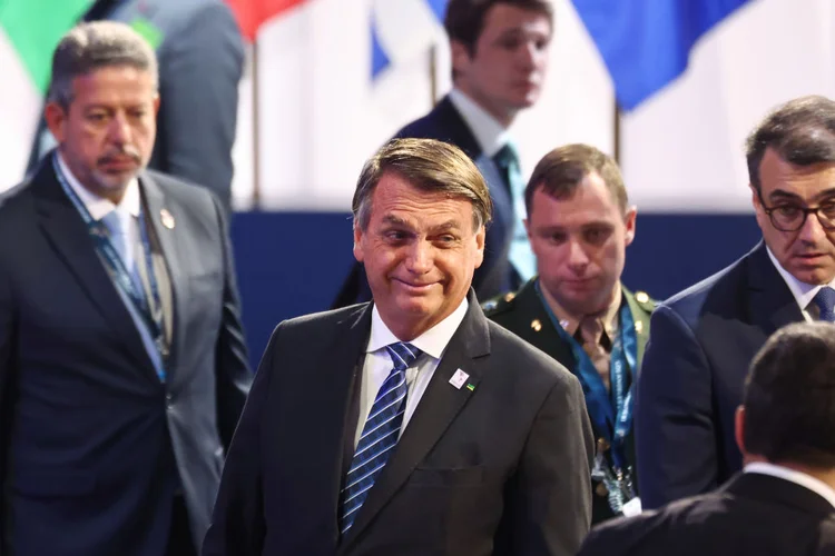 Bolsonaro: presidente chega à Plenária de Abertura da IX Cúpula das Américas em 09 de junho de 2022 em Los Angeles, Califórnia (Mario Tama/Getty Images)