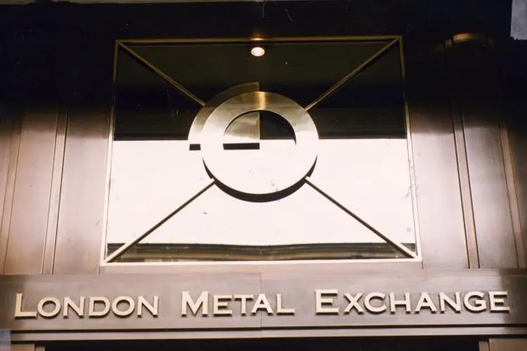 London Metal Exchange é processada por causa do circuit breaker do níquel (EXAME/Exame)