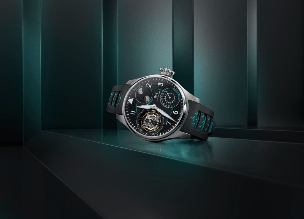 Em parceria com a Mercedes-Benz, IWC lança relógio de R$ 1 mi