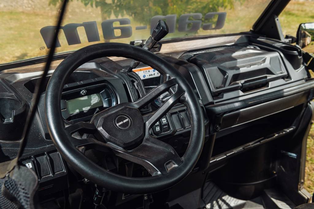 Can-Am Defender Can-Am Defender