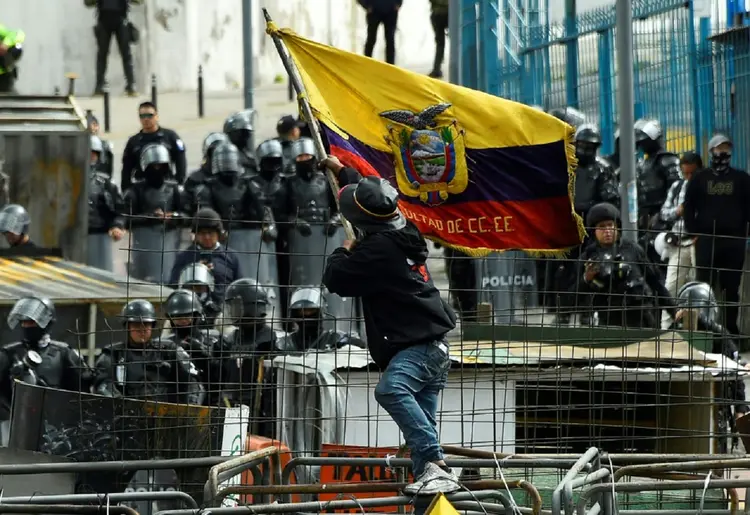 Equador: Os indígenas desejam quedas para 1,50 e 2,10 dólares, respectivamente (AFP/AFP)