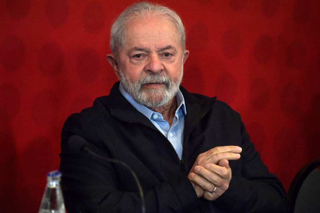 Lula: o ex-presidente responsabilizou ainda o presidente da República, Jair Bolsonaro (PL), pela alta nos preços dos combustíveis (NELSON ALMEIDA/AFP/Getty Images)