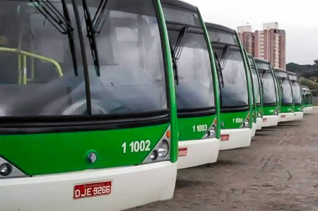 Novos ônibus chegam ao mercado mais tecnológicos e menos poluentes