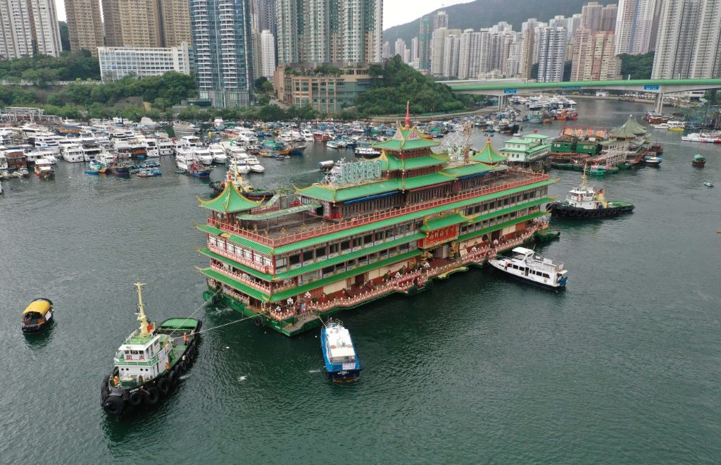 Mistério aumenta sobre o destino de restaurante flutuante de Hong Kong