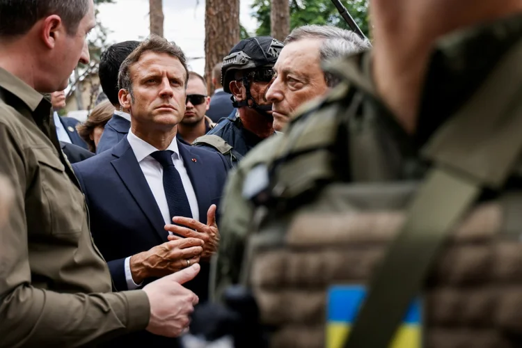 Macron e Draghi: em visita a Kiev, líderes europeus prometeram apoiar entrada da Ucrânia na UE (AFP/AFP)