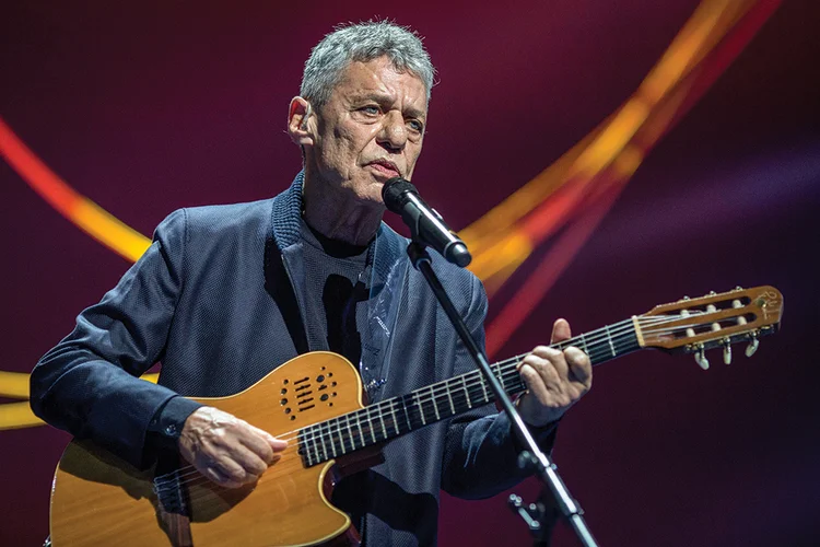 Chico Buarque é um dos maiores nomes da música e sua família tem grande influência na cultura brasileira (Mauro Pimentel/AFP/Getty Images)