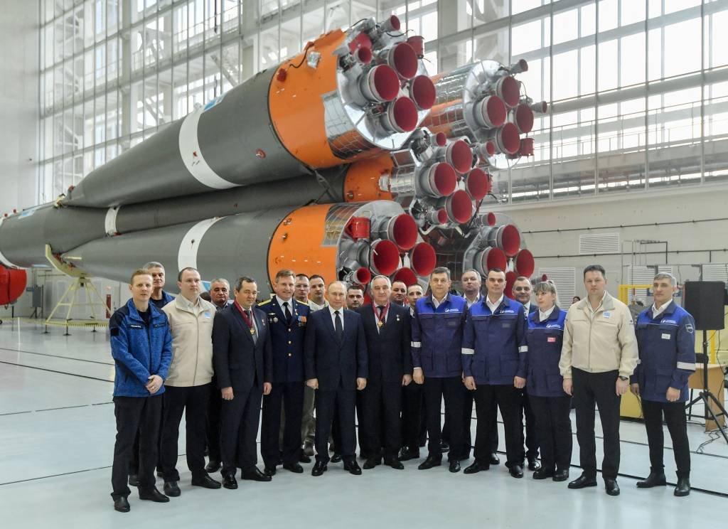 Rússia agora diz que saída de Estação Espacial Internacional não está definida