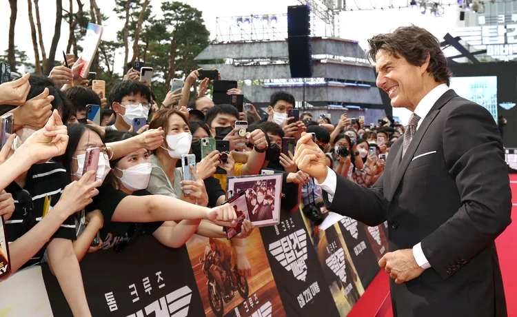 SEOUL, SOUTH KOREA - JUNE 19: Tom Cruise attends the Korea Red Carpet for "Top Gun: Maverick" at Lotte World on June 19, 2022 in Seoul, South Korea. (Photo by Chung Sung-Jun/Getty Images for Paramount Pictures) (Chung Sung-Jun/Getty Images)