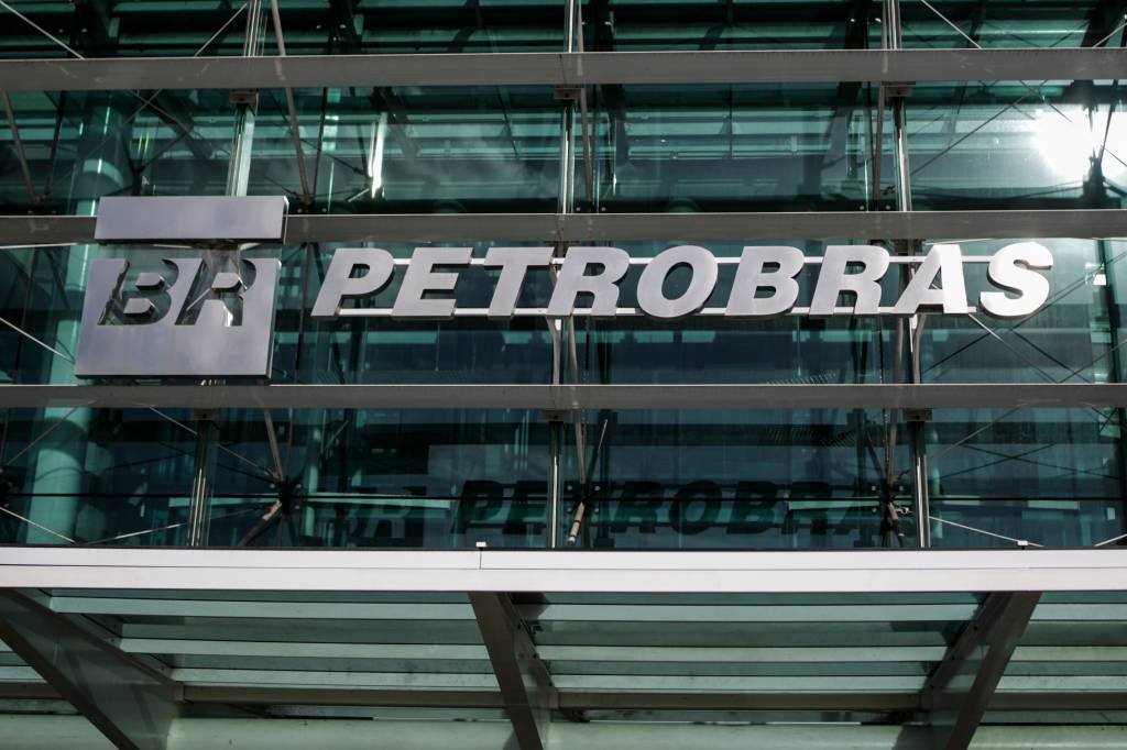 Petrobras afirma que frequência de reajustes praticados é inferior à dos pontos de venda