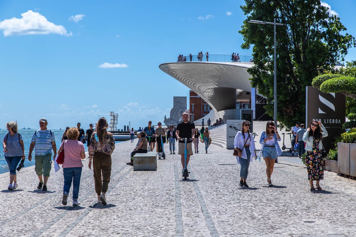 Brasileiros terão 20 dias para deixar Portugal voluntariamente; entenda