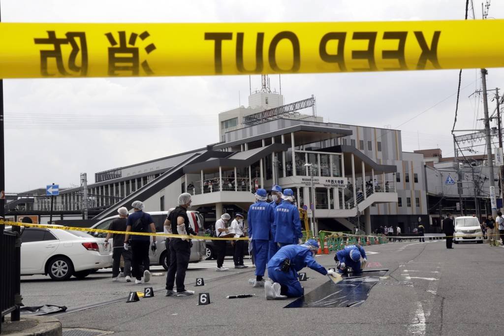 Polícia admite falhas 'inegáveis' na segurança de ex-premiê japonês assassinado
