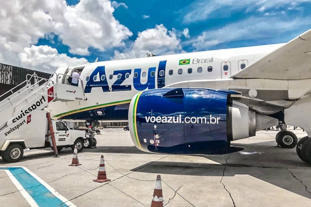 Avião da Azul (AZUL4) (Shutterstock/Shutterstock)