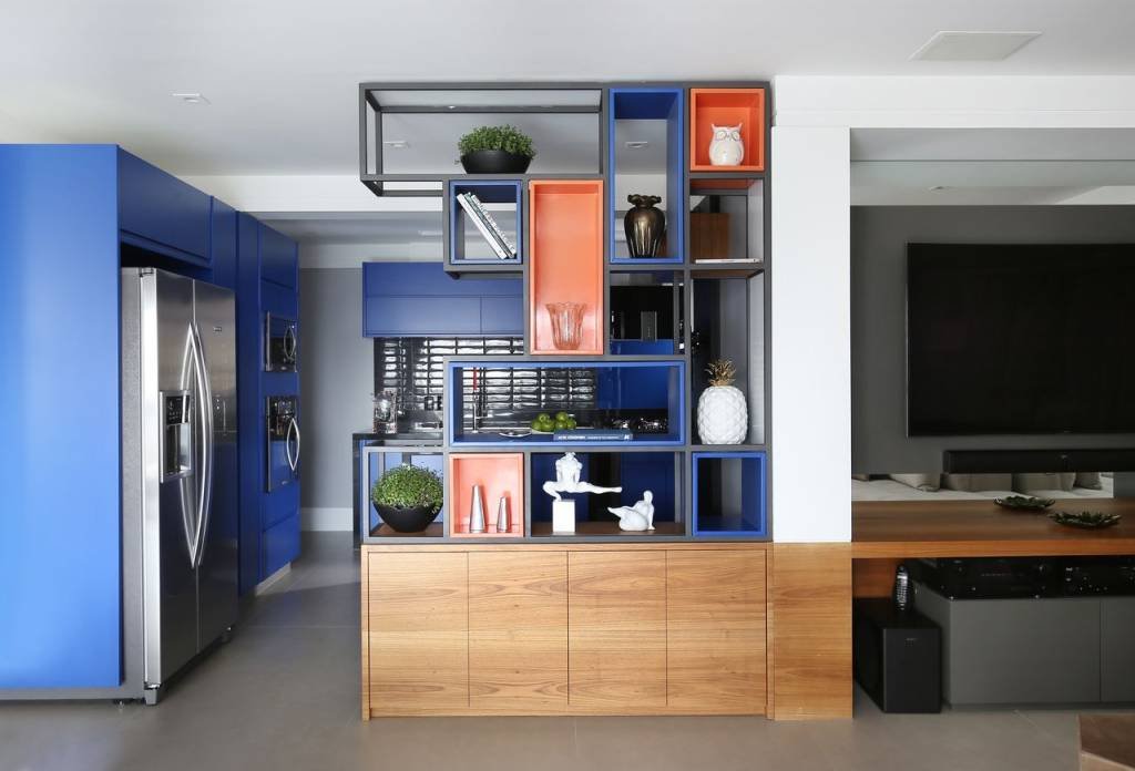 Como decorar a cozinha com diferentes composições de cores?