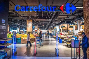 Carrefour (CRFB3) sobe na bolsa com vendas de lojas e dados da prévia do terceiro trimestre