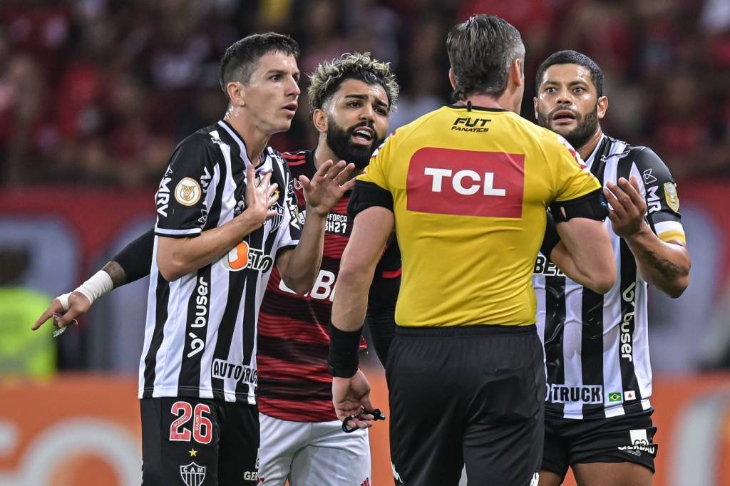 Flamengo x Atlético-MG: onde assistir, horário e escalações do jogo do  Brasileirão