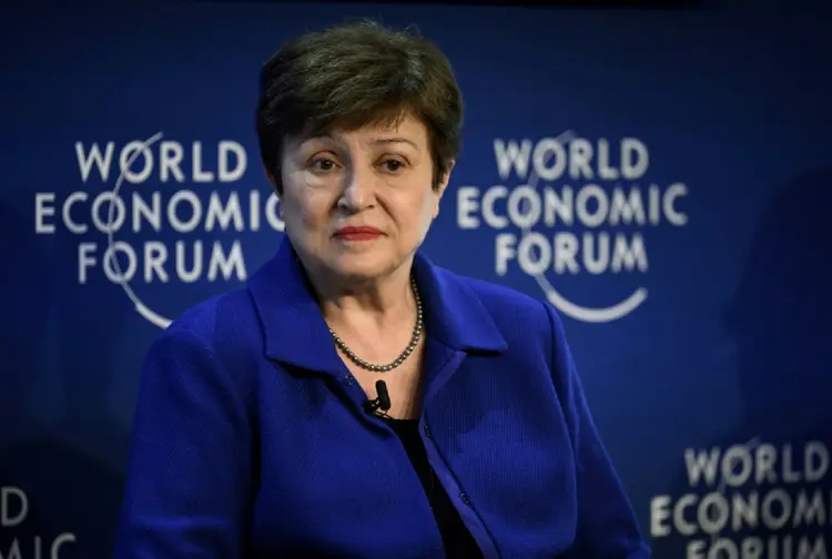A diretora-gerente do Fundo Monetário Internacional (FMI), Kristalina Georgieva, no encontro anual do Fórum Econômico Mundial, em Davos, em 23 de maio de 2022 (AFP/AFP)