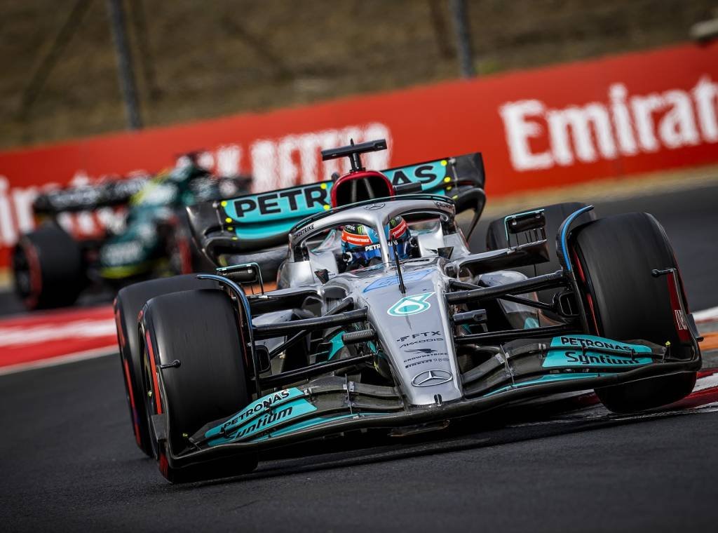 Fórmula 1: Carlos Sainz larga em segundo e Charles Leclerc em terceiro (ANP/Getty Images)