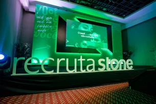 Stone abre vagas para trainee com salário de R$ 8 mil; veja como participar