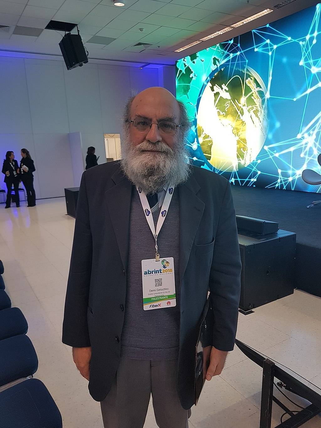 5G surge como tecnologia urbana, diz Getschko, pai da internet no Brasil