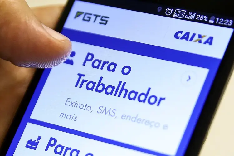 FGTS: Para realizar a consulta ao valor creditado, o trabalhador pode acessar o App FGTS (Marcelo Camargo/Agência Brasil/Divulgação)