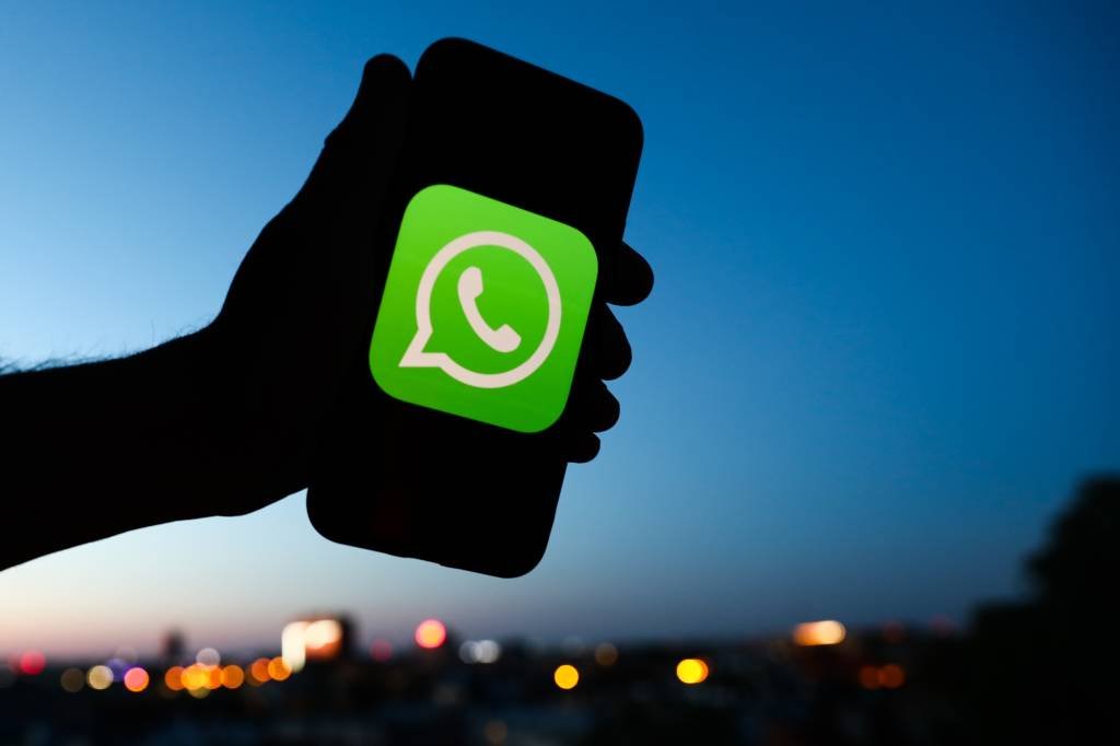WhatsApp: parceria firmada com o TSE desde 2020 permite descobrir local de votação (Jakub Porzycki/Getty Images)