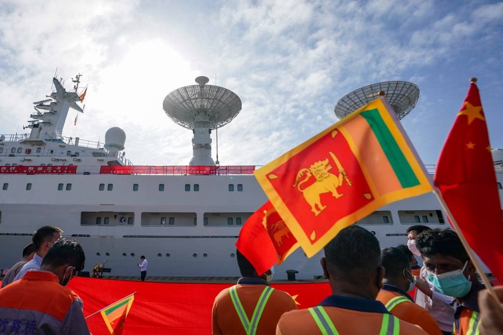 Navio chinês atraca no Sri Lanka em meio a temores indianos de espionagem