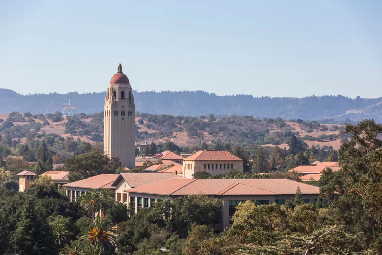 Universidade Stanford, nos Estados Unidos: lideranças brasileiras vão passar uma semana na universidade para estudar desafios e oportunidades na transição para uma economia verde (Getty Images North America/Getty Images)