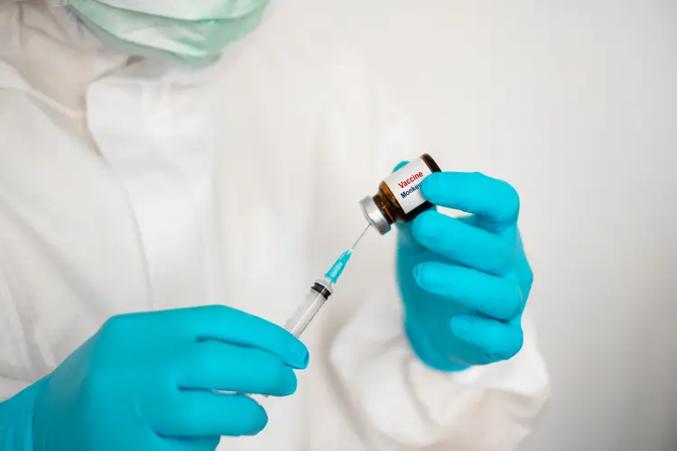 Vacina monkeypox: Brasil recebe primeiras doses de imunizante para varíola dos macacos (Divulgação/Getty Images)