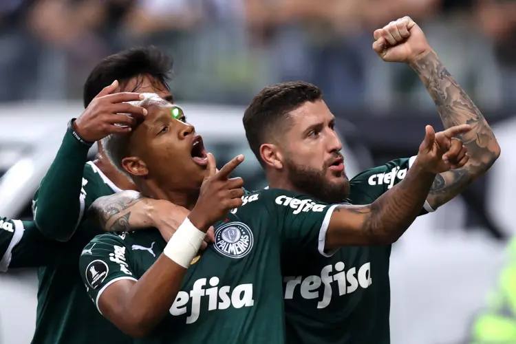 Embalados pelo título conquistado no meio de semana, o Palmeiras enfrenta o Cuiabá apenas para cumprir tabela (Buda Mendes/Getty Images)