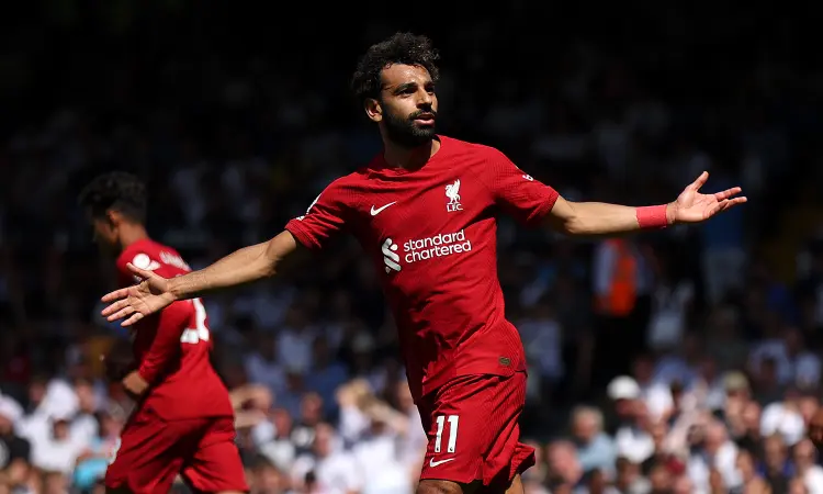 LONDON, ENGLAND - AUGUST 06: Mohamed Salah of Liverpool celebrates scoring their side's second goal during the Premier League match between Fulham FC and Liverpool FC at Craven Cottage on August 06, 2022 in London, England. (Photo by Julian Finney/Getty Images) (Julian Finney/Getty Images)