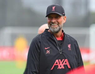 Jurgen Klopp, ex-Liverpool, será o novo diretor global de futebol da Red Bull