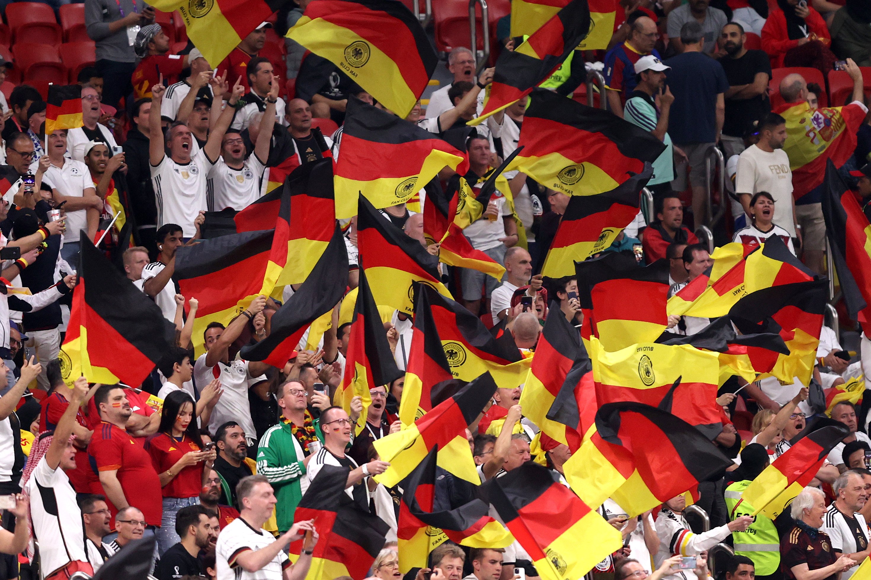 A Alemanha está empatada em primeiro lugar com 3 títulos (1972, 1980 e 1996); o time também foi 3 vezes vice e 3 vezes semifinalista