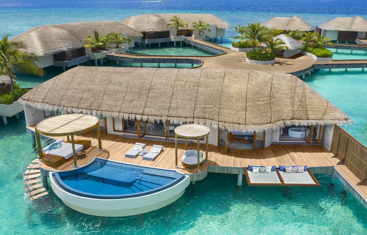 Conheça o luxuoso (e restrito) resort nas Maldivas que tem até ilha particular