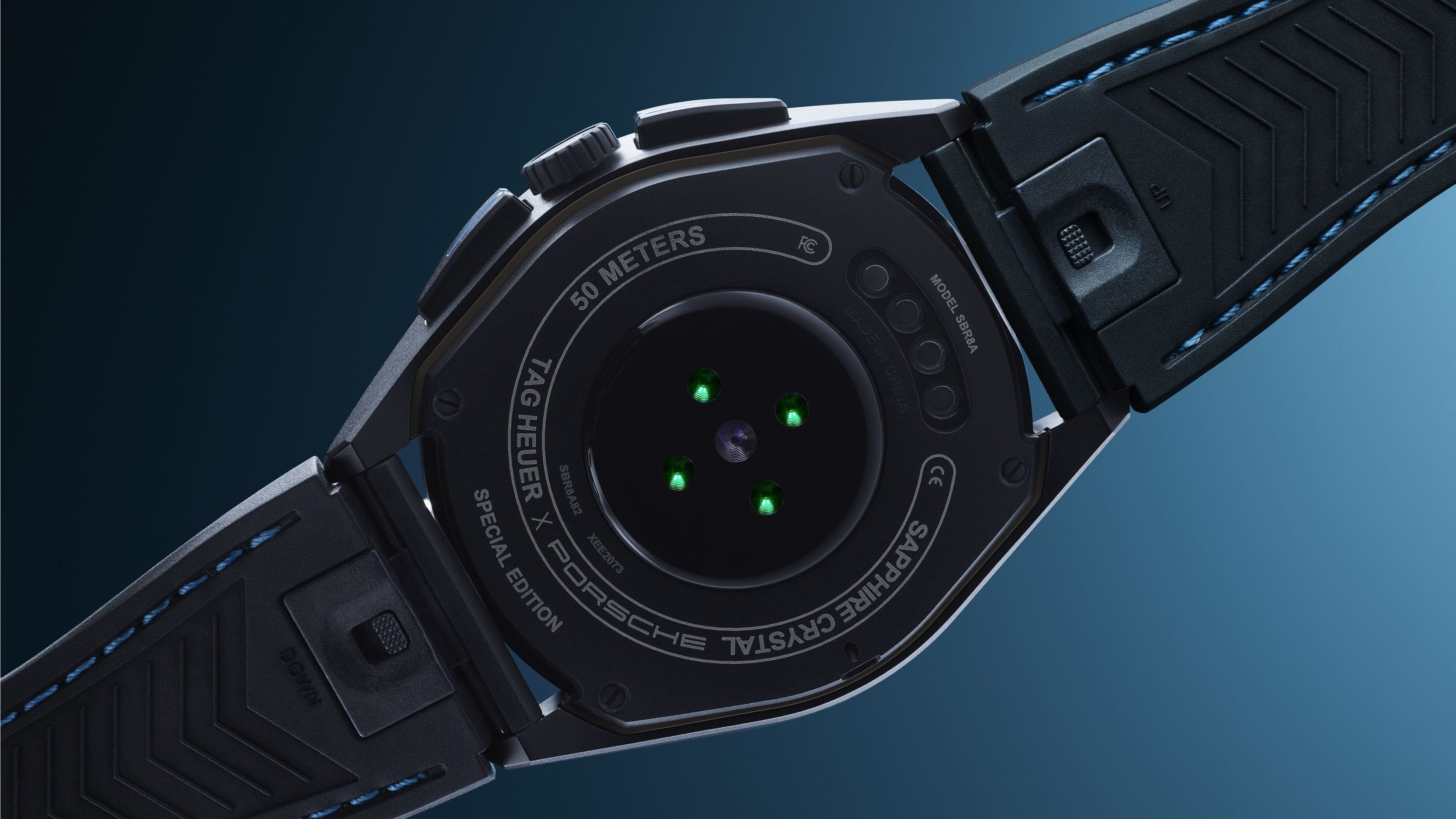 Web 2000px-SBR8A82-EB0264_CW_Porsche_BACK_RGB_9-16