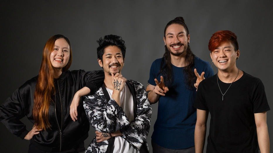 Membros do canal Go Han Go: (da esquerda para a direita) Cíntia Zhu, Hideki Uehara, Jão Yamashita e Allison Seidi (Go Han Go/Reprodução)