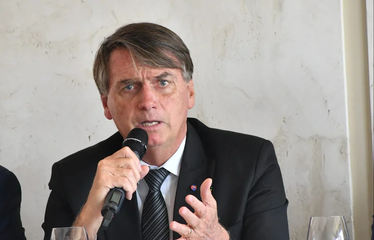 Presidente Jair Bolsonaro ataca adversário nas eleições presidenciais (Iara Morselli/Esfera Brasil/Divulgação)