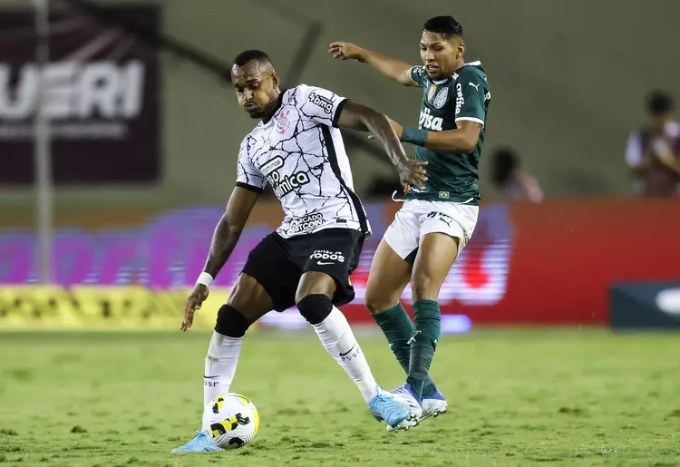 Corinthians e Palmeiras: times vivem momentos distintos, mas estão próximos na tabela (Alexandre Schneider/Getty Images)