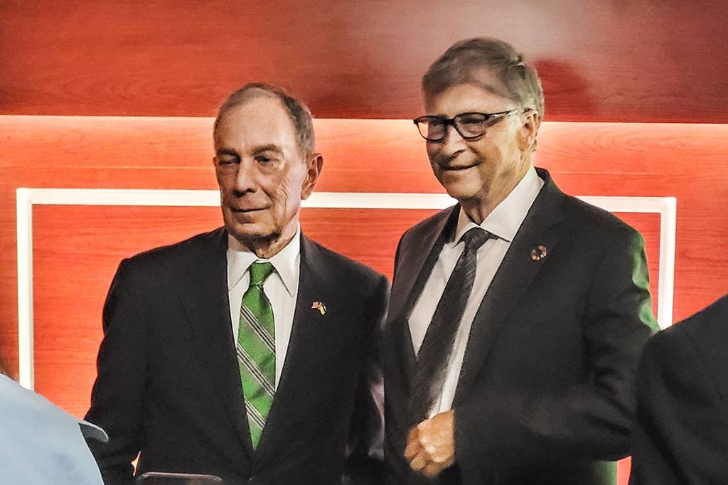 Michael Bloomberg e Bill Gates em Nova York: políticos não vão resolver o problema e o setor privado terá de investir muito e rápido (Rodrigo Caetano/Exame)