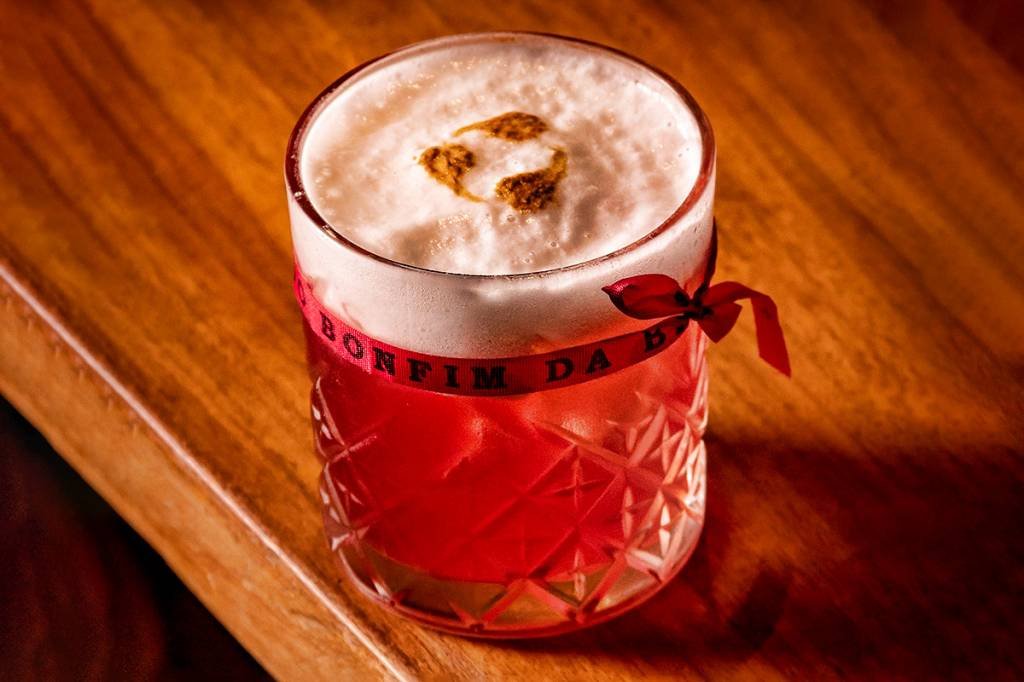 MiniBar Gem: boa bebiba e bons snacks MiniBar Gem: boa bebiba e bons snacks
