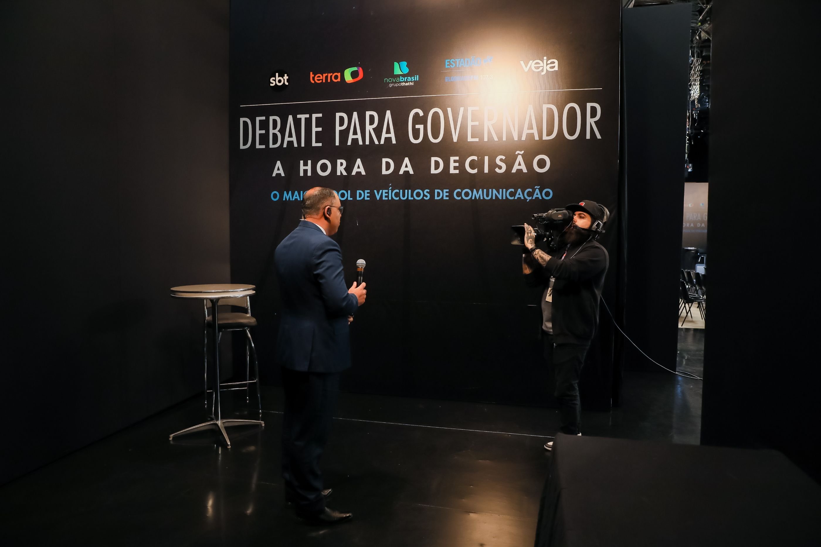 Como foi o bastidor do debate ao governo de SP deste sábado, 17