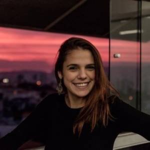 FOTO LETICIA (002)
