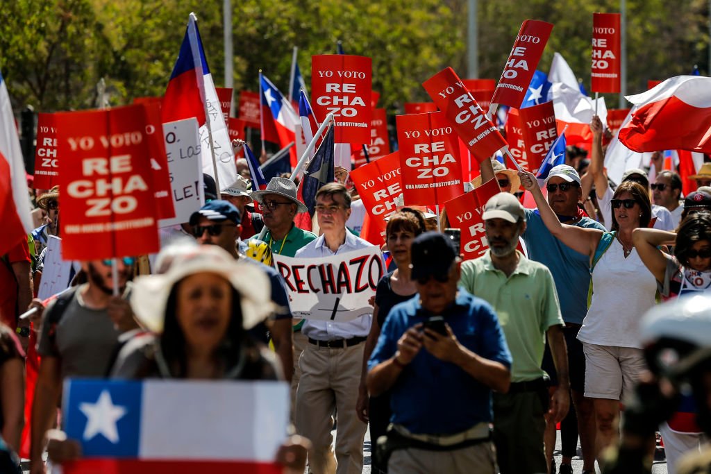Conselho do Chile, liderado pela direita, começa a escrever nova Constituição