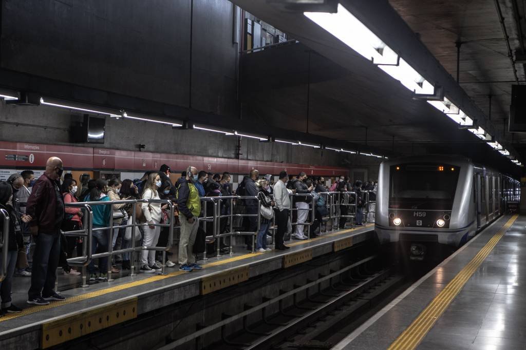 Greve do Metrô em SP: Metroviários decidem não fazer paralisação
