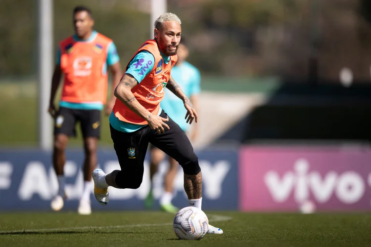 Nesta partida o técnico Tite fará algumas experiências, em especial no setor ofensivo (LUCAS FIGUEIREDO/Getty Images)