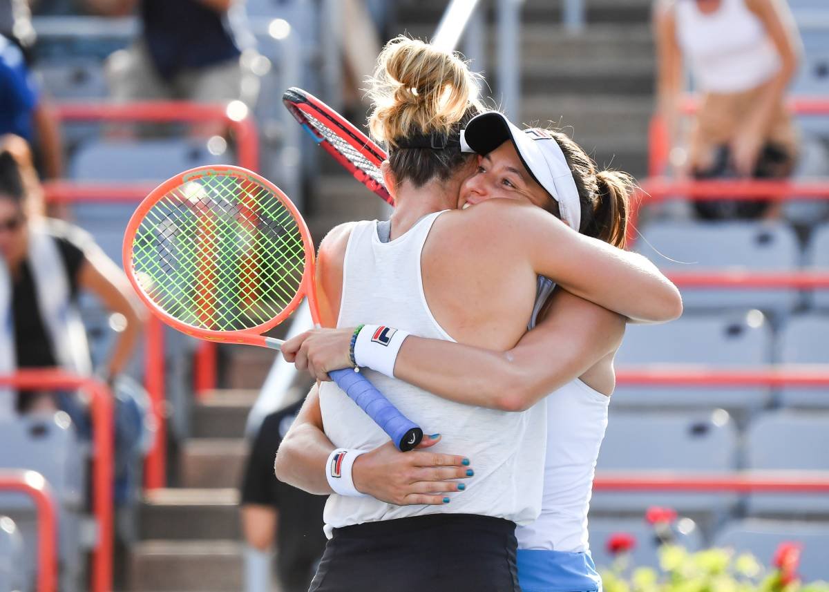 Luisa Stefani vence torneio feminino de duplas do WTA 1000 em