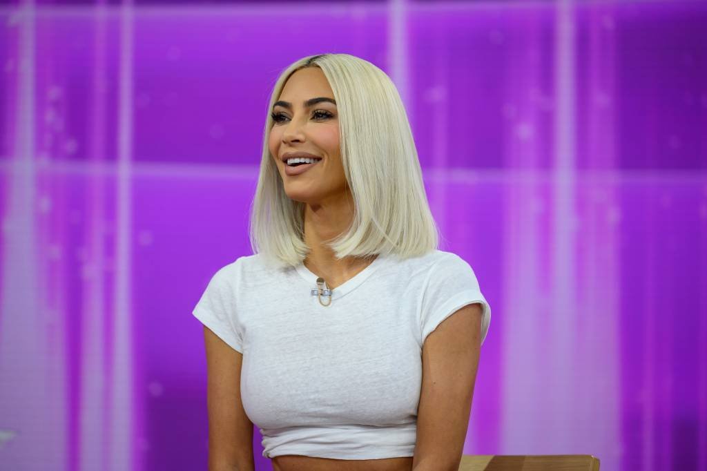 Kim Kardashian: KKW Beauty faturou cerca de 100 milhões em 2018 (NBC / Colaborador/Getty Images)