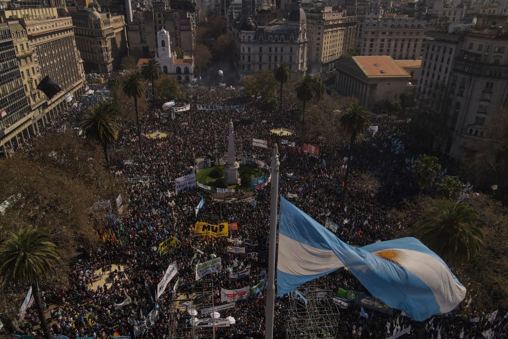 Argentinians React After Armed Attack Attempt to Vice President