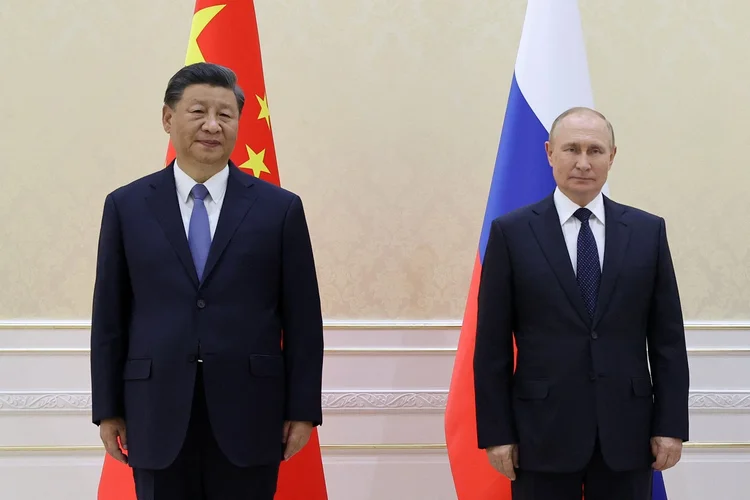 Xi Jinping e Putin (foto de arquivo): primeira visita de Xi desde o início da guerra (Alexandr Demyanchuk / SPUTNIK / AFP/Getty Images)