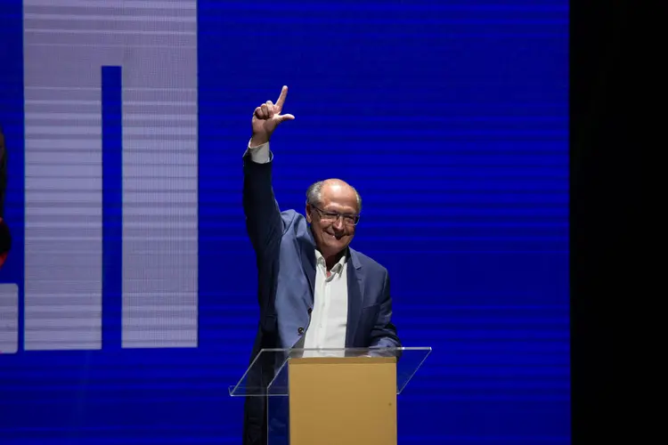 Alckmin foi designado para "exercer o Cargo Especial de Transição Governamental", que será "destinado à coordenação da equipe de transição do presidente da República eleito" (Anadolu Agency/Getty Images)