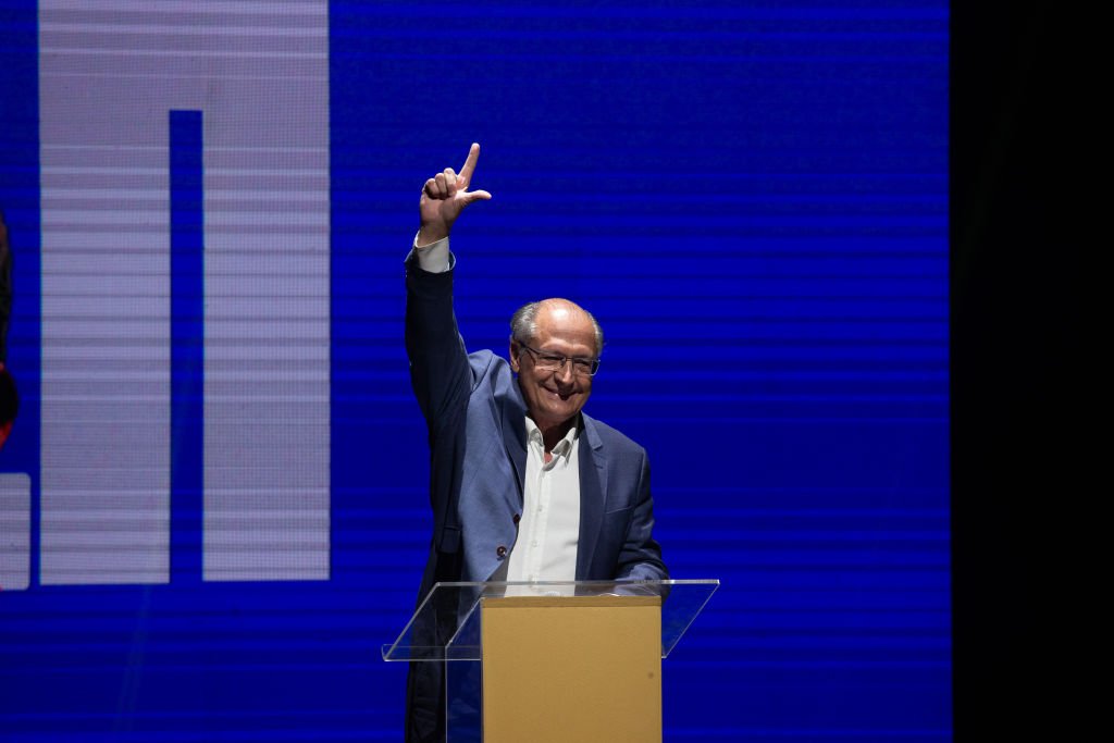 Alckmin foi designado para "exercer o Cargo Especial de Transição Governamental", que será "destinado à coordenação da equipe de transição do presidente da República eleito" (Anadolu Agency/Getty Images)